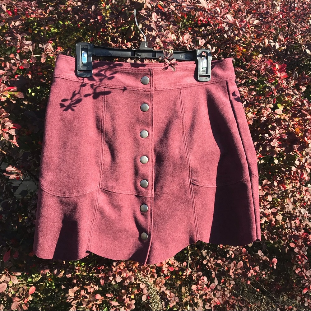 American Eagle Outfitters Suede Skirt Sz 0